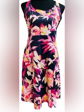 Columbia Women's Chill River Printed Dress Blossom Sunburst Floral size small